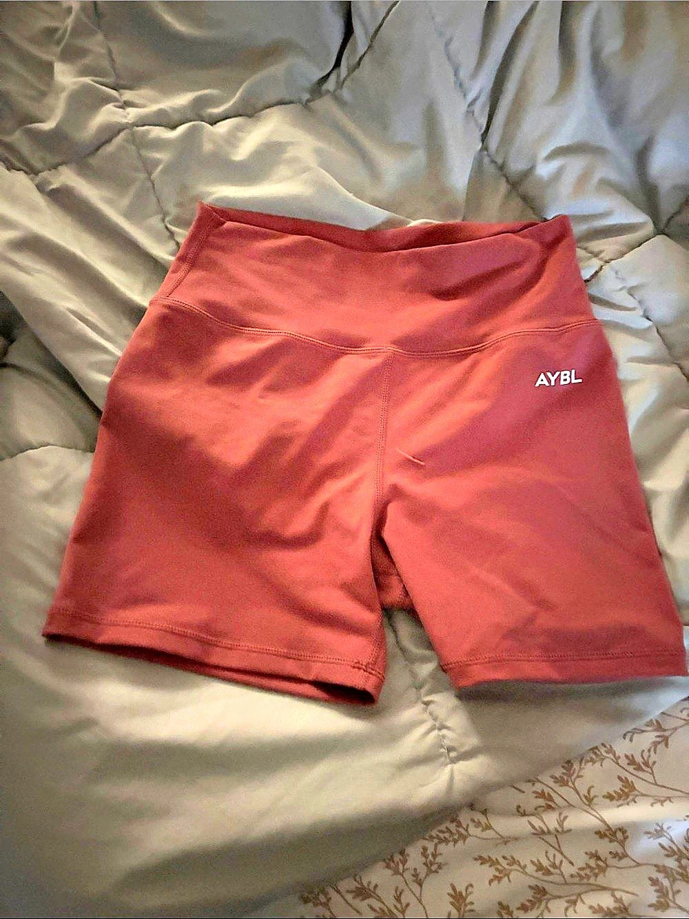 AYBL Women's Bike Shorts in Red Size Medium Like New
